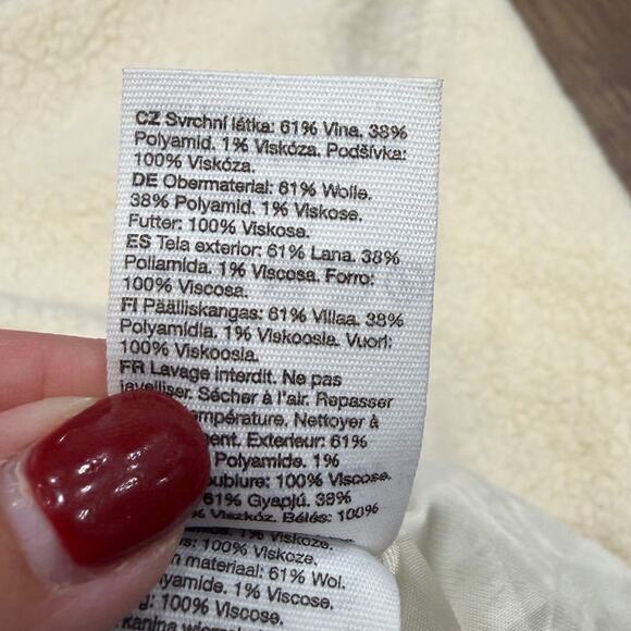 & Other Stories Bouclé Italian Wool Mini Skirt in Cream White Size 10 - Picture 8 of 8